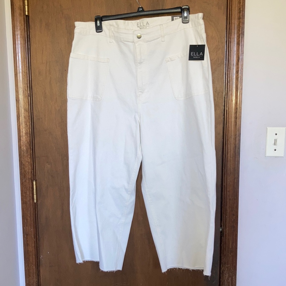 Ella Rafaella white raw hem jean cropped jean 23 in inseam size 20W